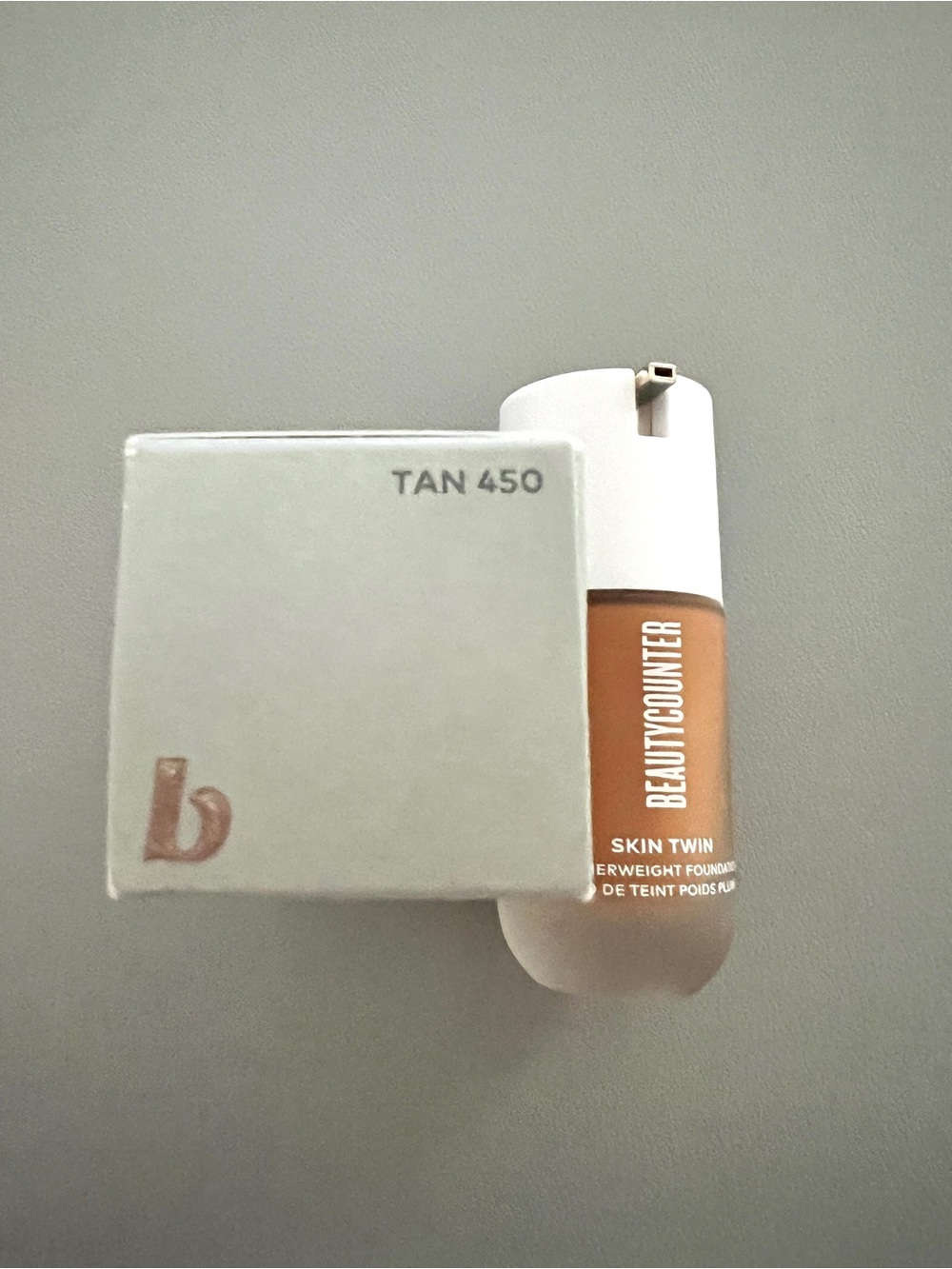 Beautycounter Skin Twin Foundation — Tan 450 (Warm Tan)
